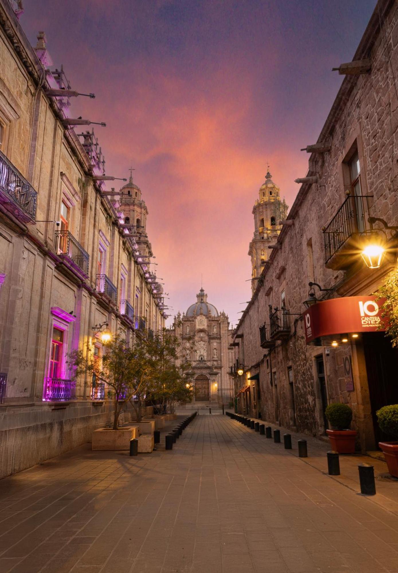 4 Resorts Cerca del Santuario de Guadalupe en Morelia
