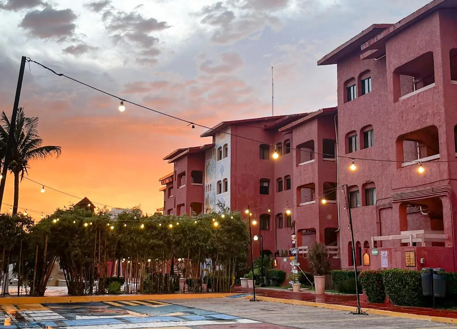 Zona Hotelera Cancún: 15 Hoteles de Negocios Comparados