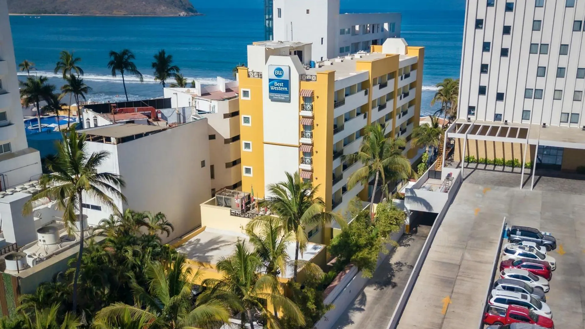 8 Hoteles de Playa en Zona Dorada Que Vale la Pena Reservar