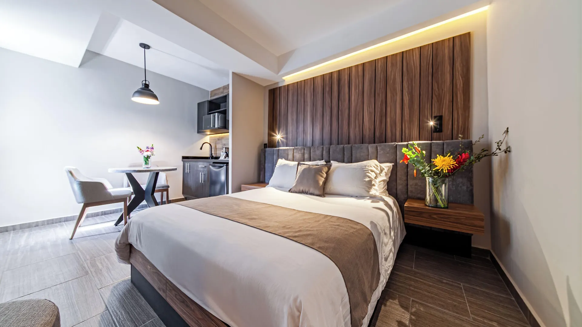 Hoteles en Condesa con Traslado al Aeropuerto: 5 Opciones Comparadas