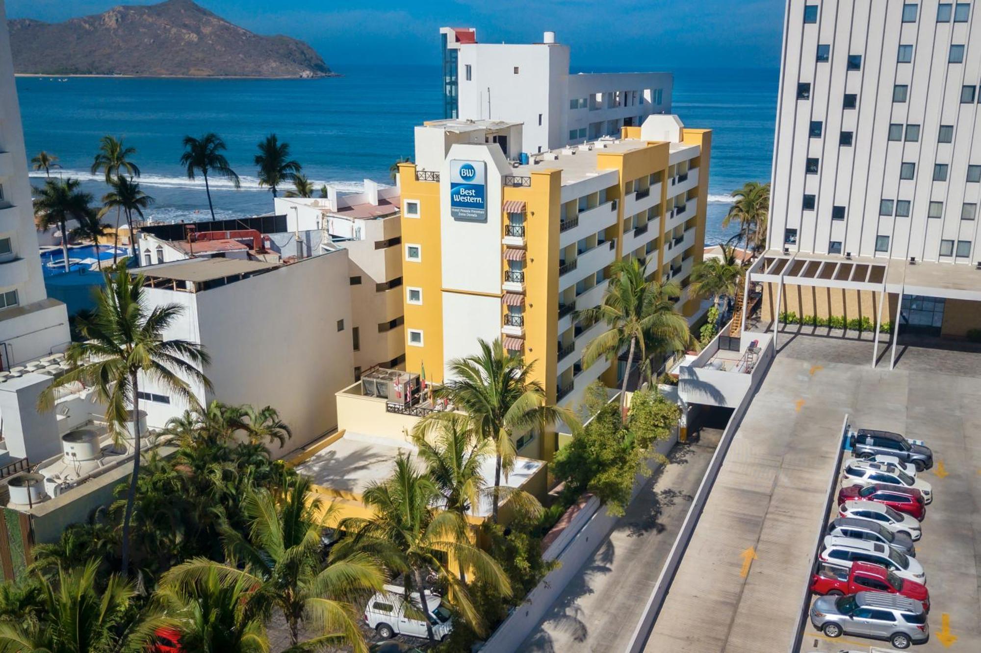 8 Hoteles de Playa en Zona Dorada Que Vale la Pena Reservar