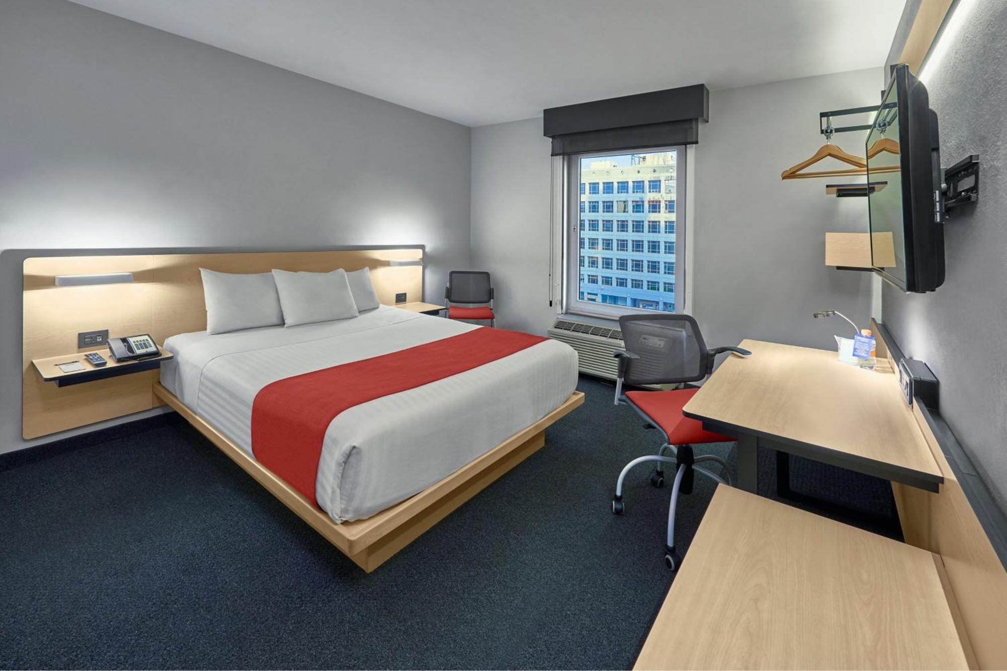 4 Hoteles Céntricos en Río Tijuana que Marcan la Diferencia