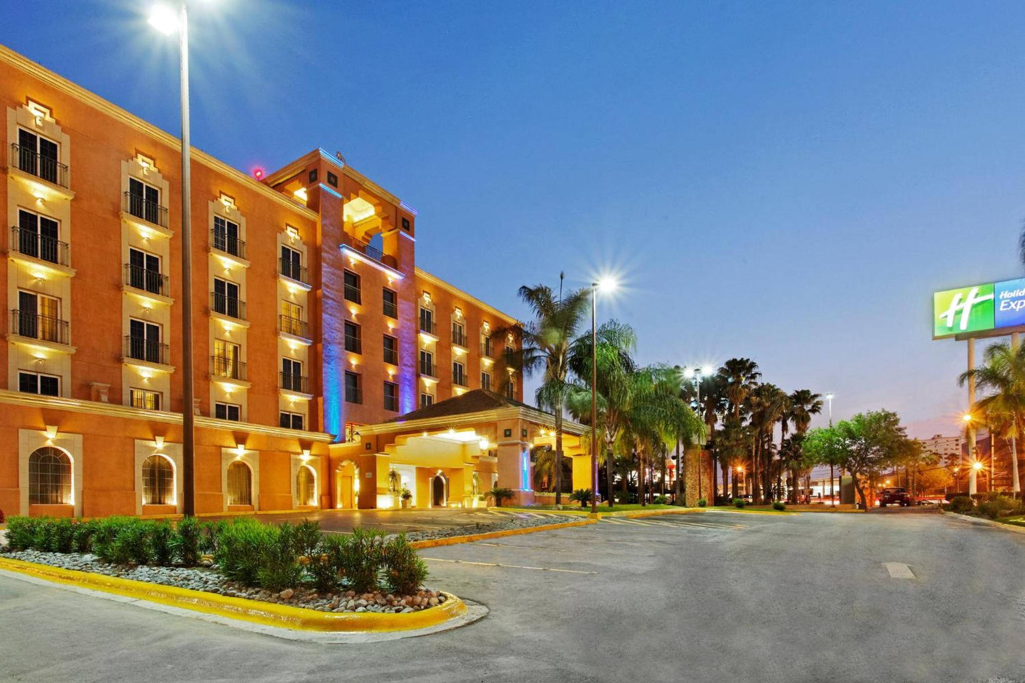 15 Hoteles de Negocios Cerca de KidZania Monterrey