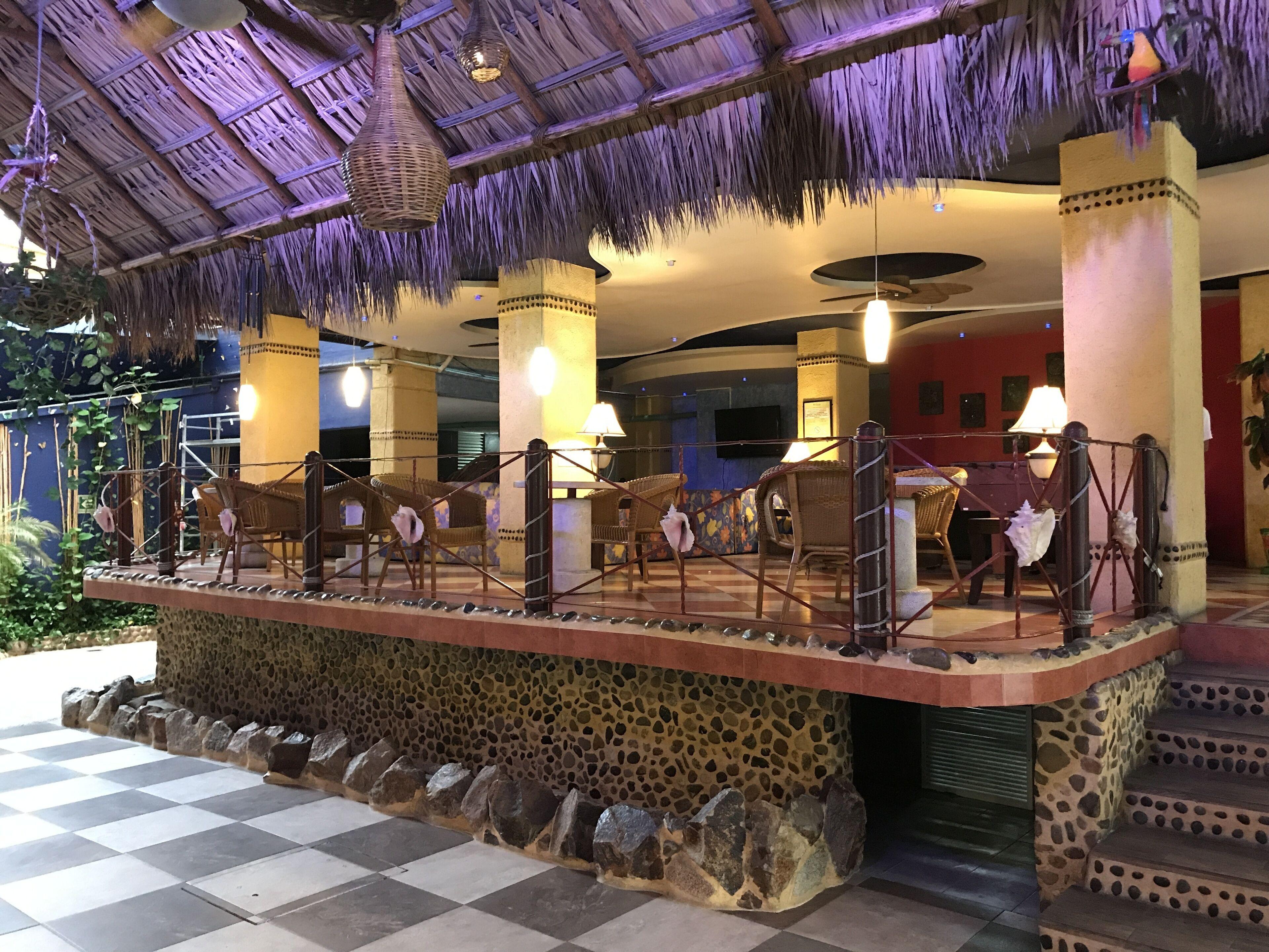 4 Hoteles Familiares Cerca del Centro de Convenciones de Acapulco